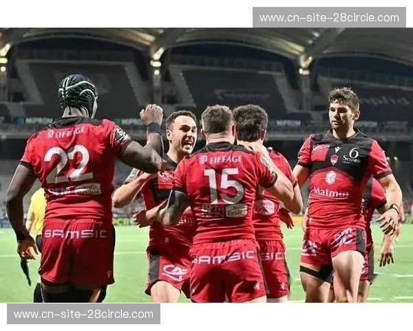 巴黎FC延续3-2-4-1阵型 凯巴尔与西蒙的边路组合成为进攻核心