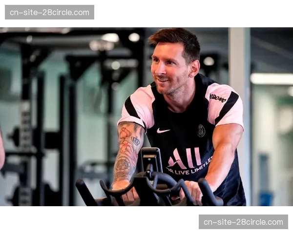 费内巴切米凯尔詹图宁曾效力巴黎 对对手了解带来额外战术优势